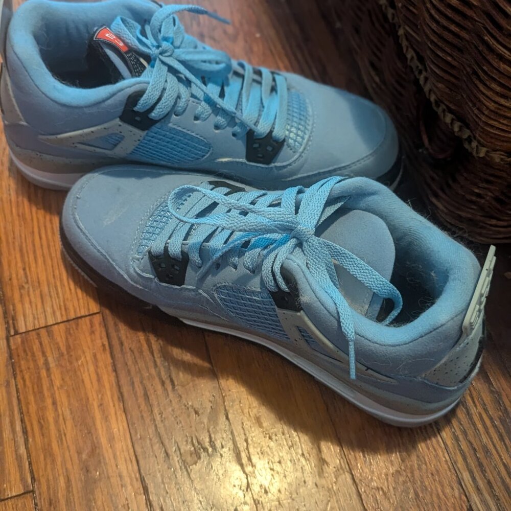 Jordan 4's - Picture 2 of 4
